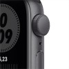 Apple Watch Nike SE, 40 мм, корпус из алюминия цвета «серый космос», спортивный ремешок Nike цвета «антрацитовый/чёрный»