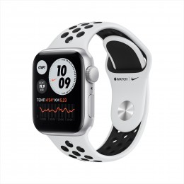 Apple Watch Nike SE, 44 мм, корпус из алюминия серебристого цвета, спортивный ремешок Nike цвета «чистая платина/чёрный»