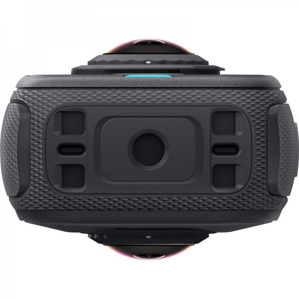 Экшн-камера Insta360 X4 Air Starter Bundle Black