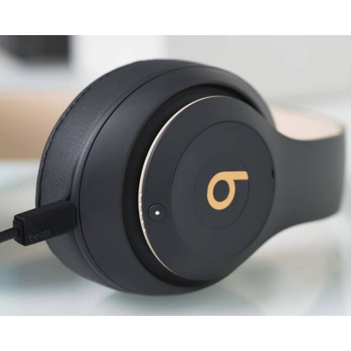 Беспроводные наушники Beats Studio 3 Wireless Grey